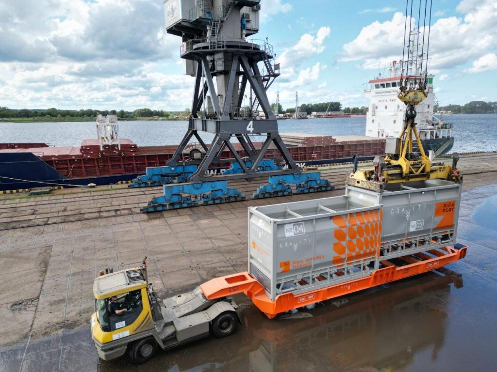 La Terminal Central de Riga encarga 6 contenedores autodescargables