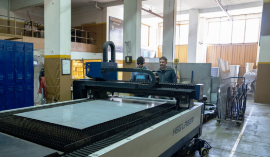 Pyme metalúrgica que fabrica termotanques solares, sustituyó importaciones y comenzará a exportar
